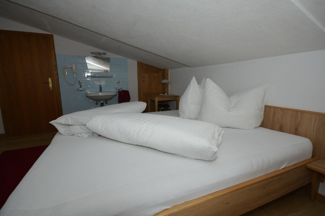 Apartamento Haus Triumph Pettneu am Arlberg Exterior foto